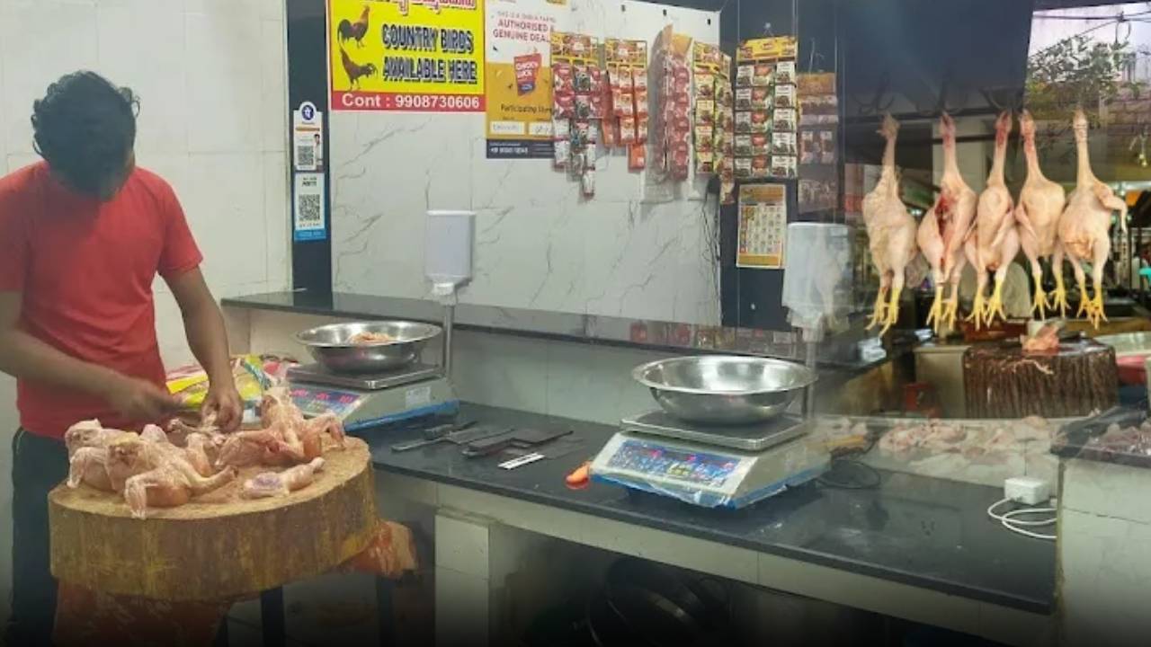 Chicken Shops : చికెన్ ప్రియులకు బిగ్ అలర్ట్.. ఏప్రిల్ 1నుంచి చికెన్ షాపులు బంద్.. కారణాలు ఇవే..