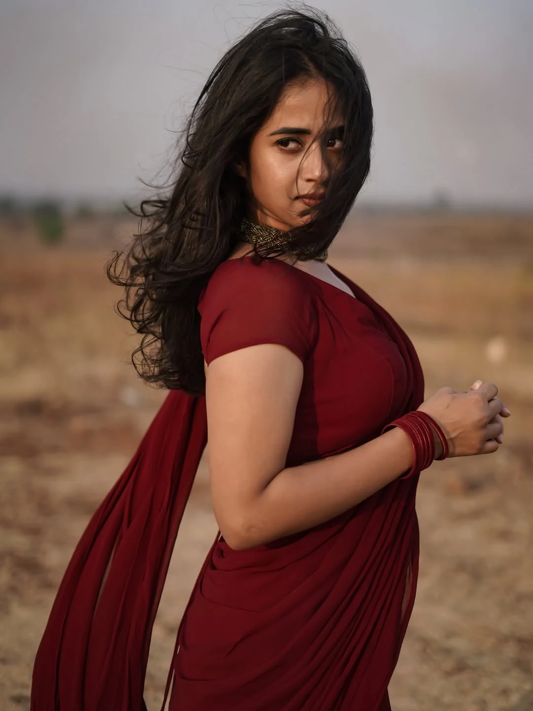 Deepthi Sunaina Stunning Looks in Saree