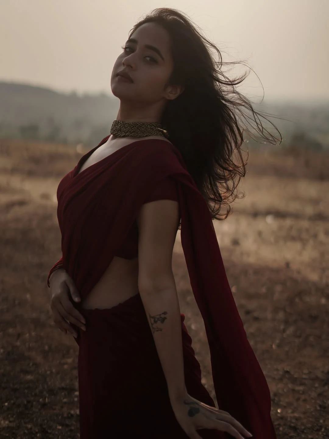 Deepthi Sunaina Stunning Looks in Saree