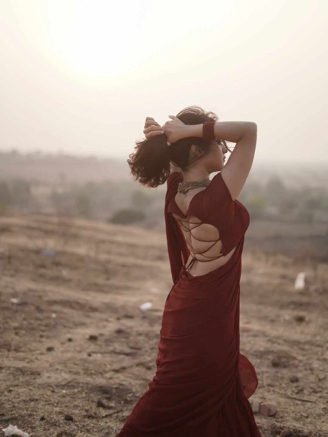 Deepthi Sunaina Stunning Looks in Saree