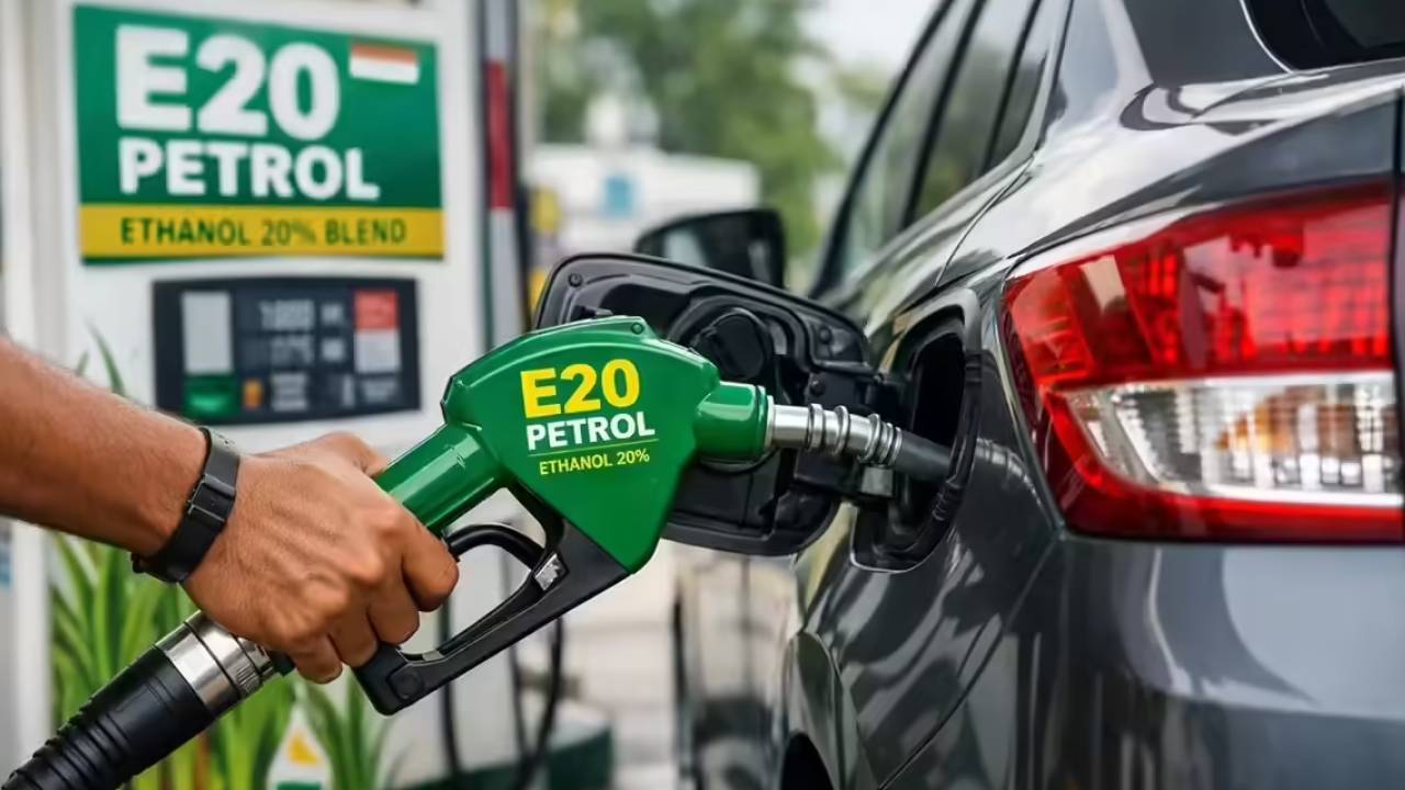 E20 Petrol : వాహనదారులకు బిగ్ అలర్ట్.. ఏప్రిల్1 నుంచి బంకుల్లో E-20 పెట్రోల్ మాత్రమే.. దీనివల్ల మీ వాహనాలకు ఉపయోగం ఏమిటంటే?