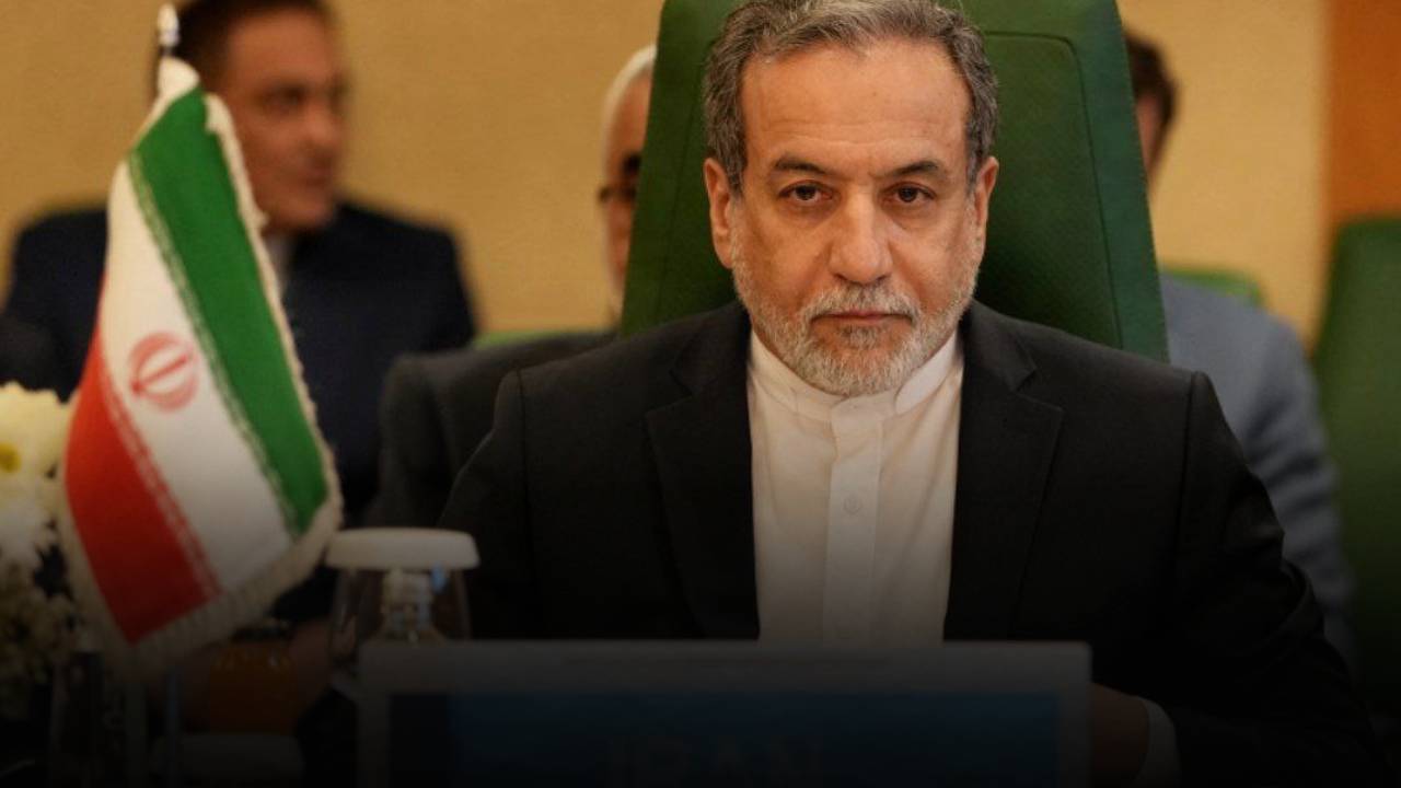 Iran vs Israel War : హర్మూజ్ జలసంధి బంద్‌పై ఇరాన్ మంత్రి కీలక వ్యాఖ్యలు.. వారి నౌకలకు మాత్రమే వర్తిస్తుందని వెల్లడి..