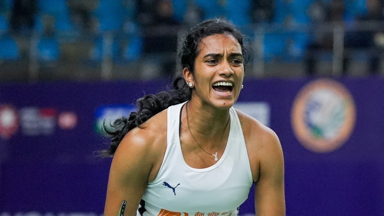 PV Sindhu : దుబాయ్‌లో చిక్కుకున్న పీవీ సింధు.. అతి స‌మీపంలో పేలుడు.. క్ష‌ణ‌, క్ష‌ణం భ‌యంగా ఉంది అంటూ పోస్టు..