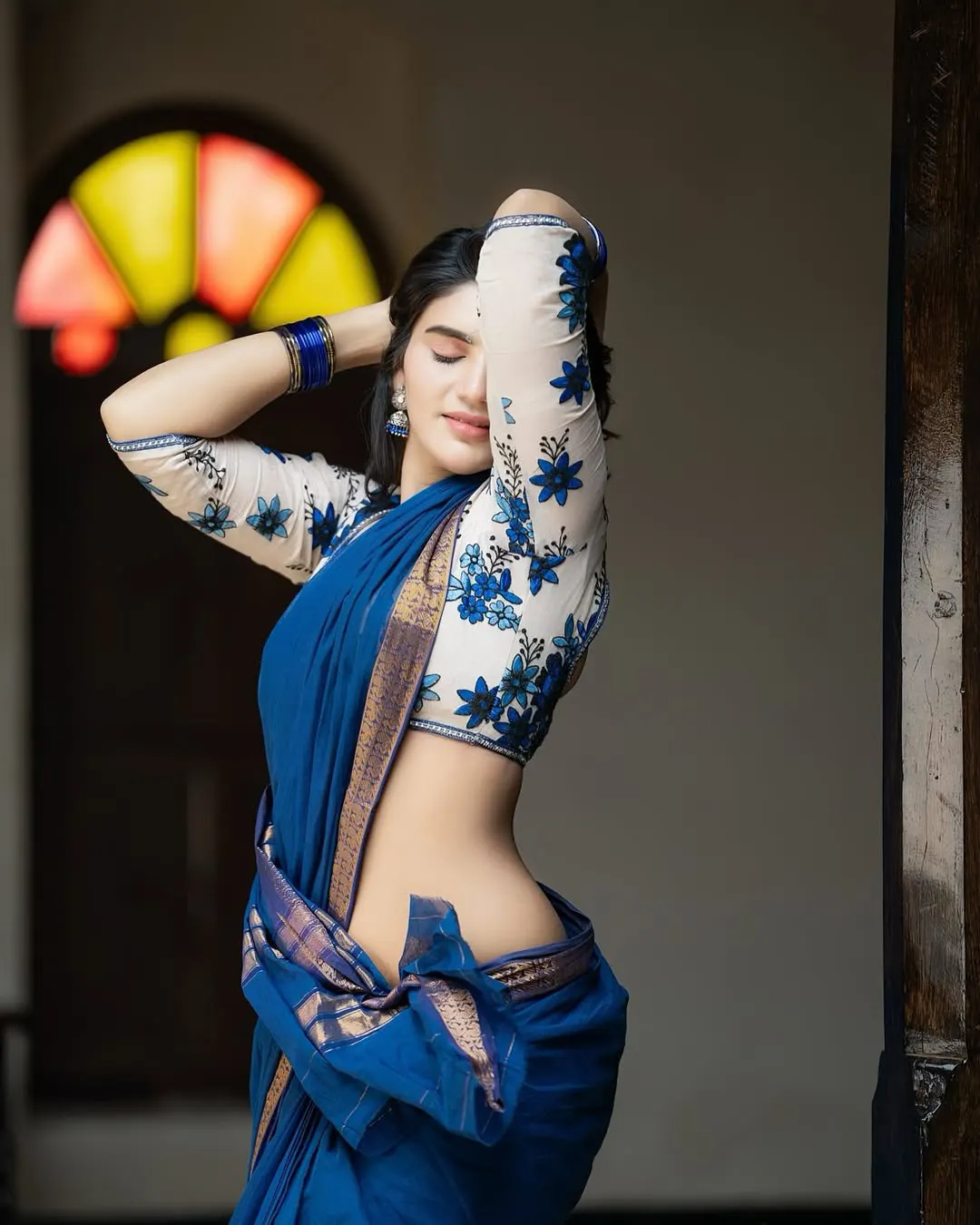 Jabardasth Varsha Showing Her Beauty in Saree