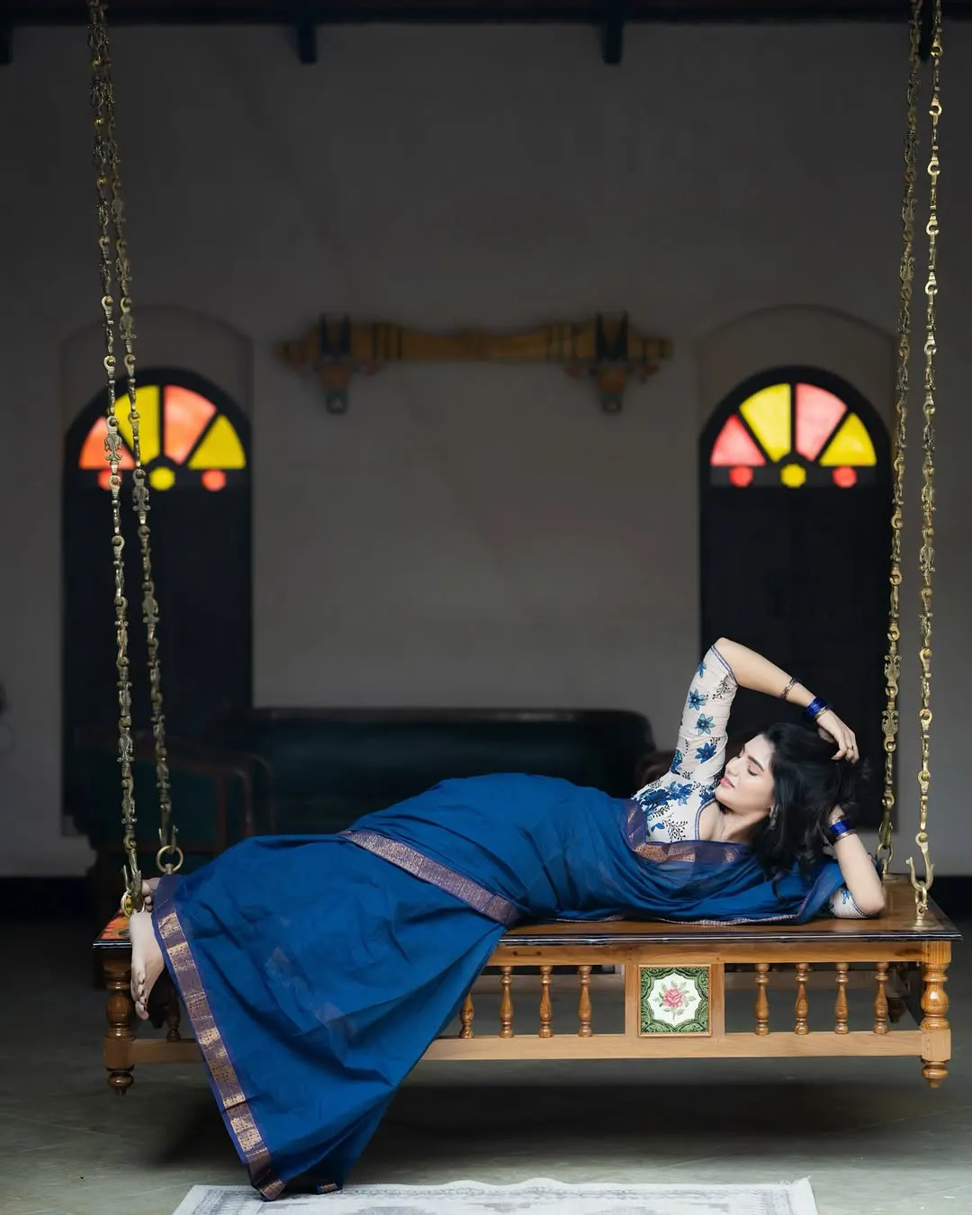 Jabardasth Varsha Showing Her Beauty in Saree