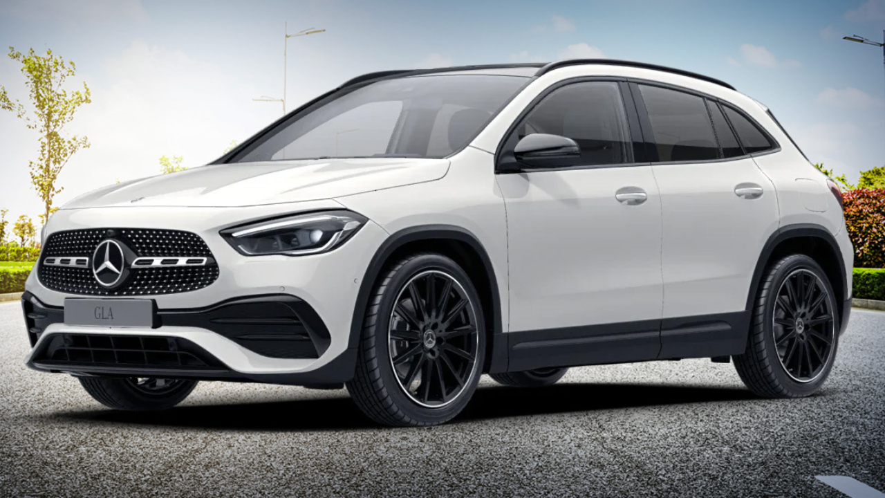 Mercedes-Benz Cars : లగ్జరీ కార్ల మార్కెట్లో బిగ్ షాక్.. ఏప్రిల్ 1 నుంచి భారీగా పెరగనున్న ఆడి, బెంజ్ కార్ల ధరలు