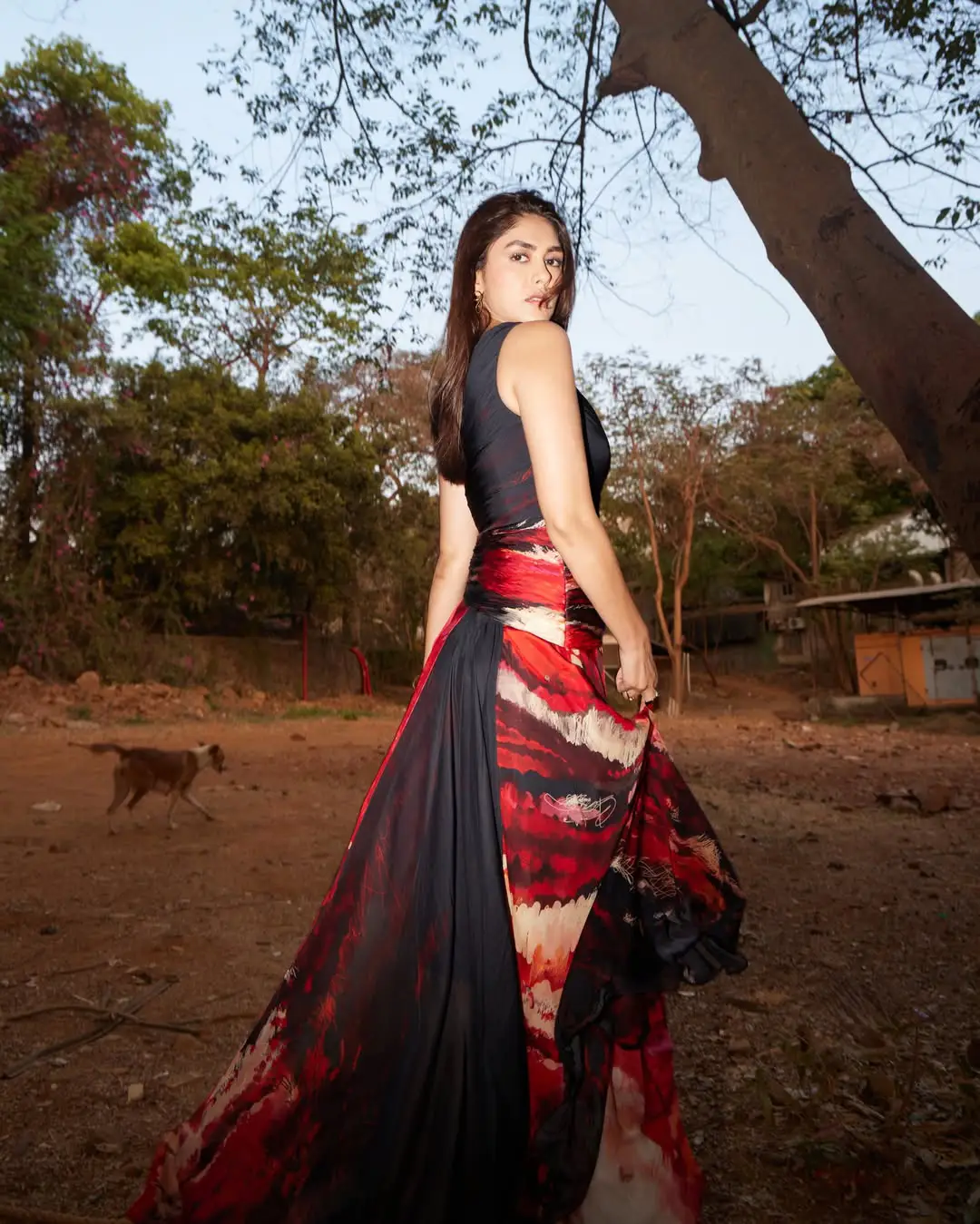 Mrunal Thakur Latest Photos Go Viral