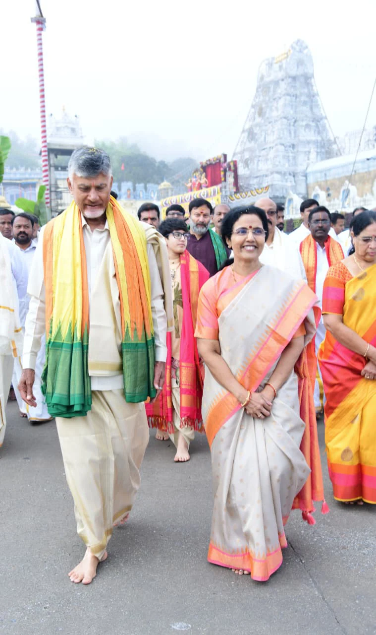 Nara Devansh Birthday CM Chandrababu Family Visits Tirumala Temple Photos