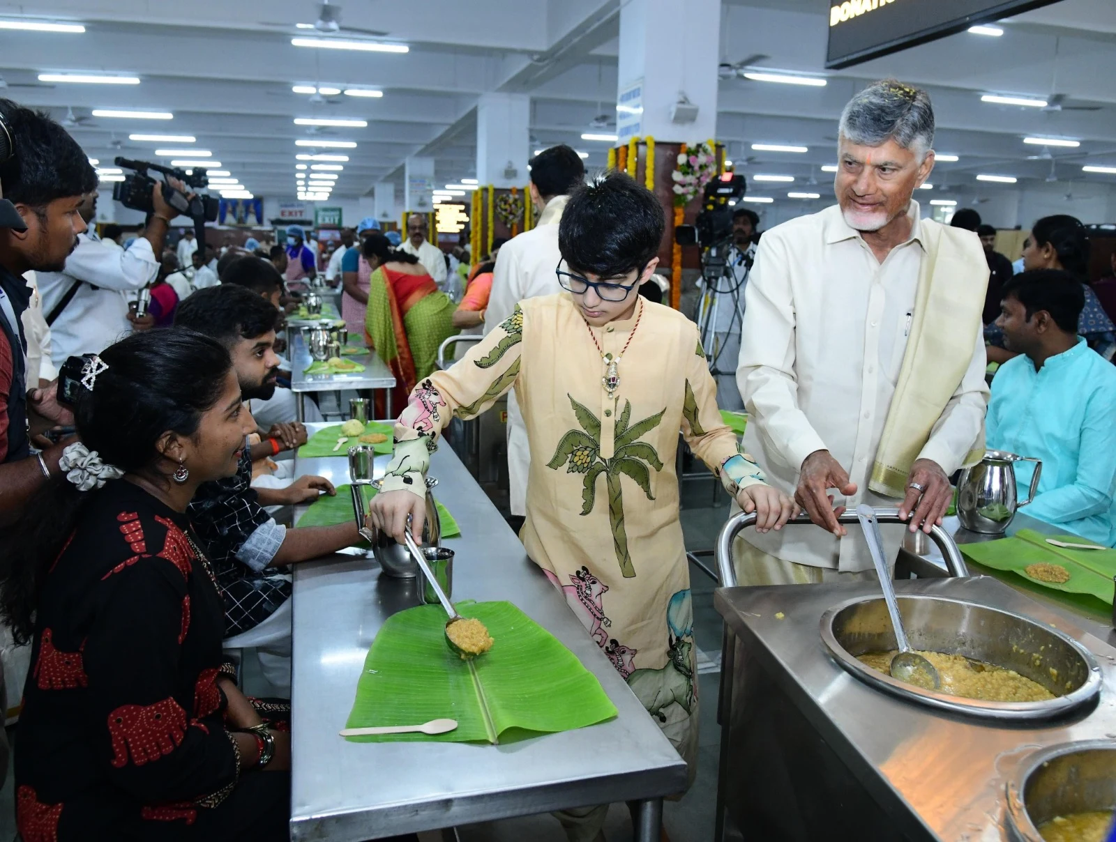 Nara Devansh Birthday CM Chandrababu Family Visits Tirumala Temple Photos