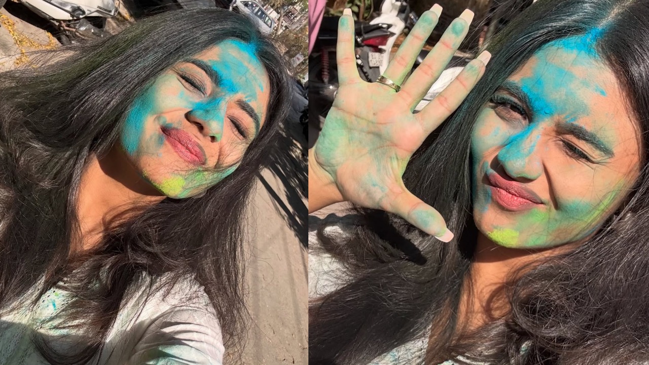 హోలీ స్పెషల్ ముఖంపై రంగులతో.. హ్యాట్రిక్ హిట్స్ కొట్టిన ఈ హీరోయిన్ ఎవరో గుర్తుపట్టారా?