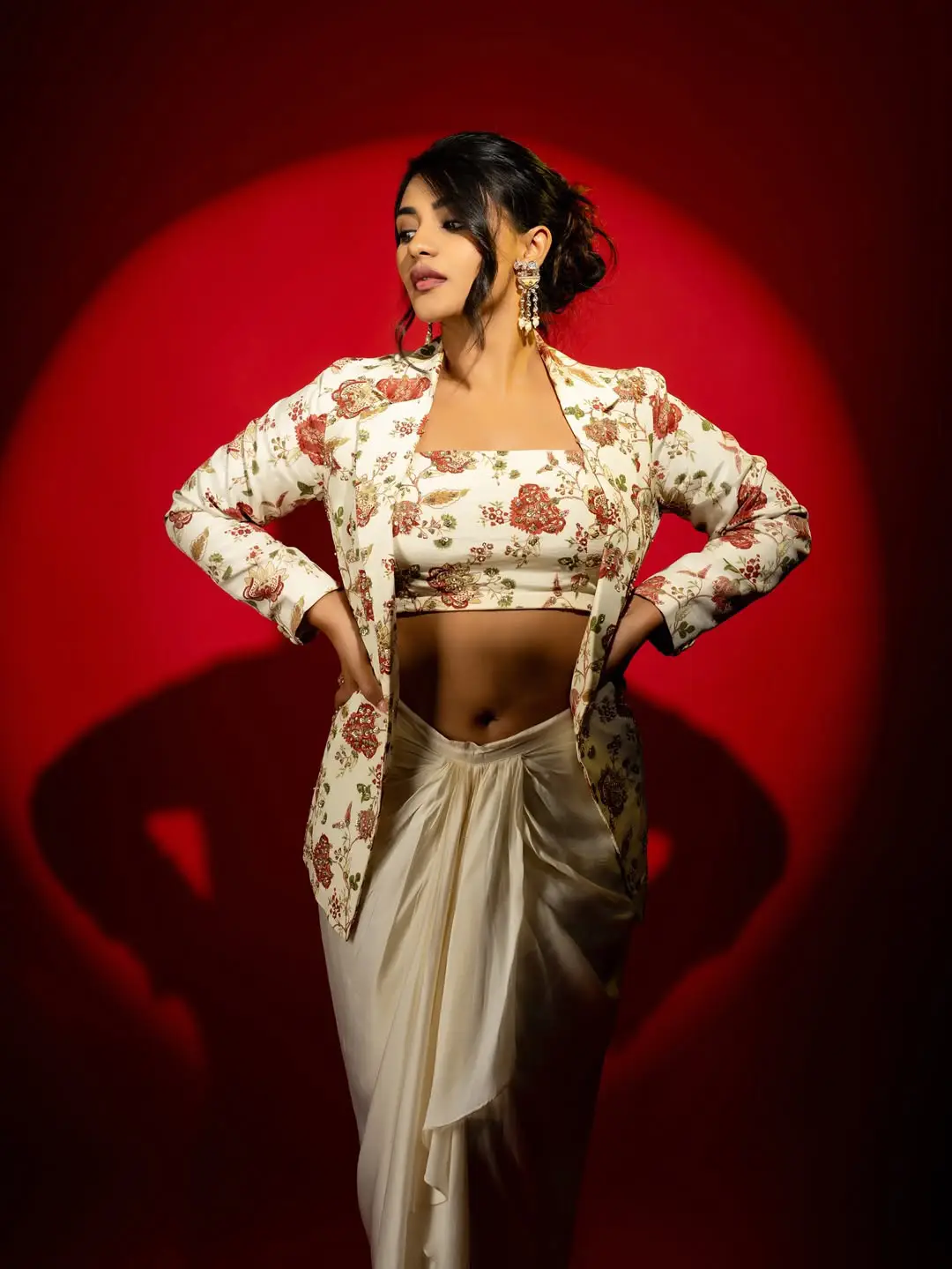 Nayan sarika latest cute photos