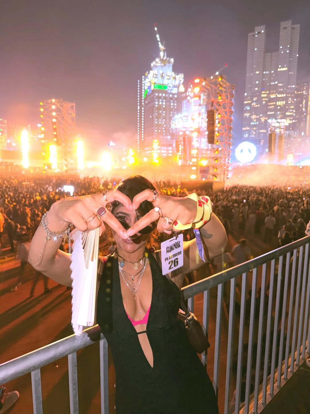 Nayani Pavani Dazzling Photos