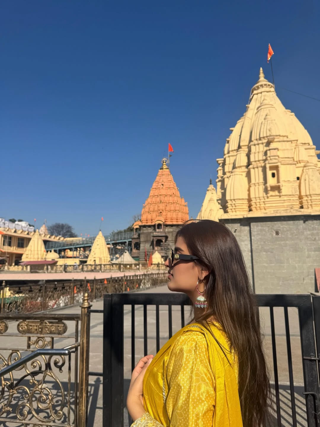 Nidhhi Agerwal Visits Ujjain Mahakaleshwar Temple