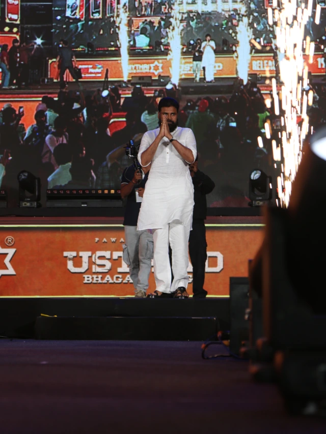 Pawan Kalyan Powerful Looks in Ustaad Bhagat Singh Pre Release Event