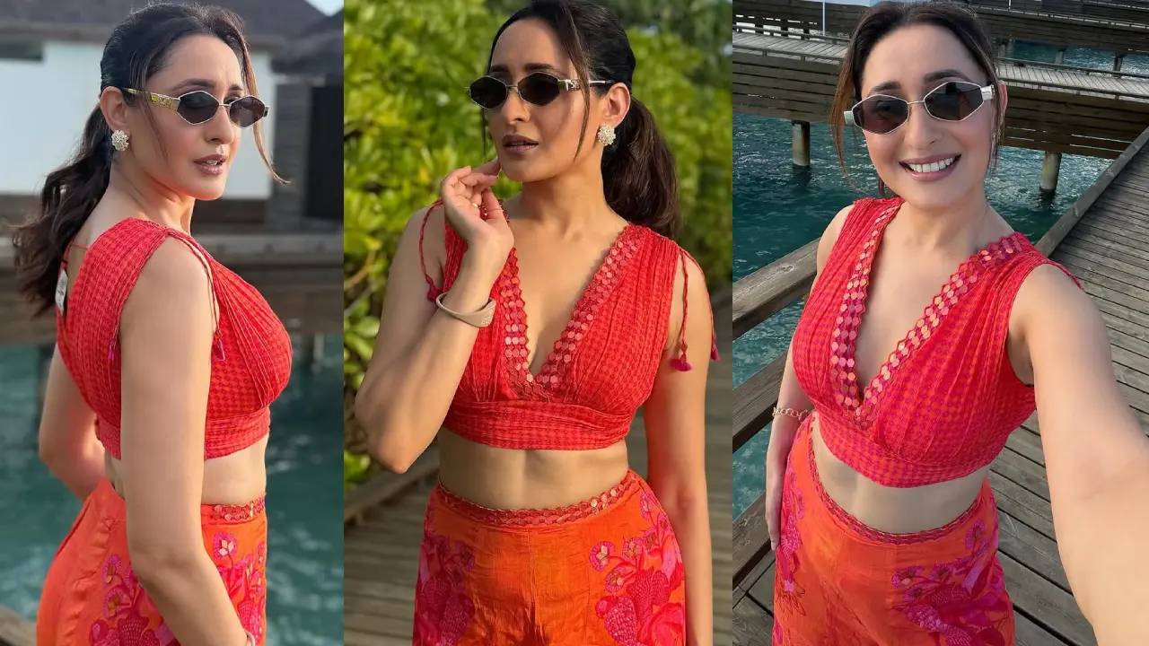 Pragya Jaiswal Latest Sizzling Photos
