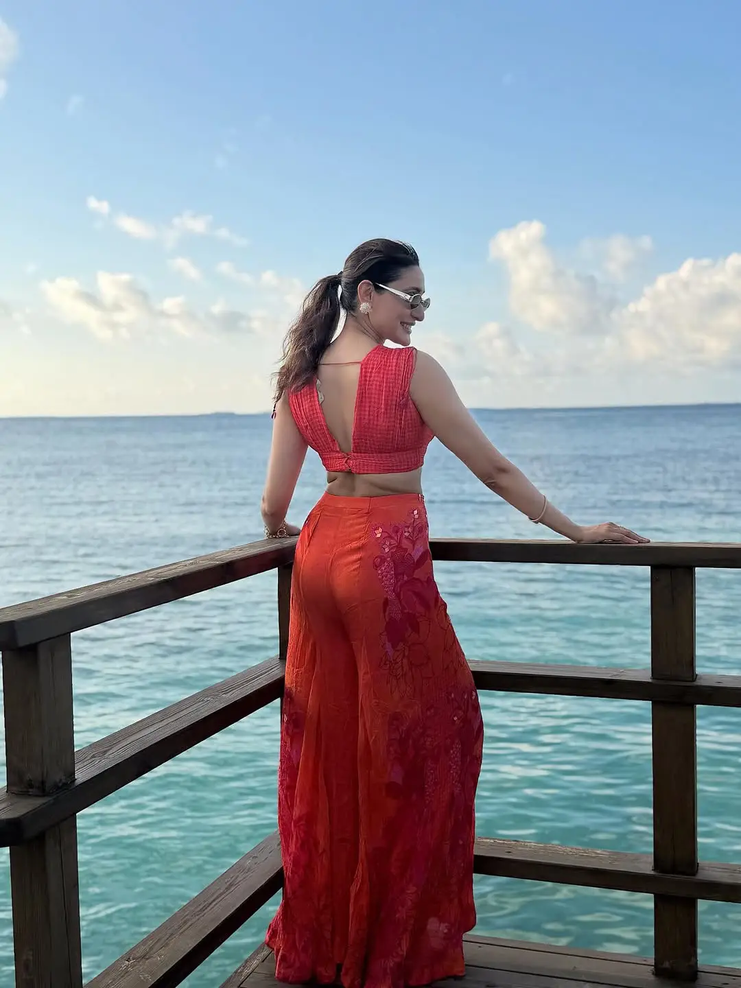 Pragya Jaiswal Latest Sizzling Photos