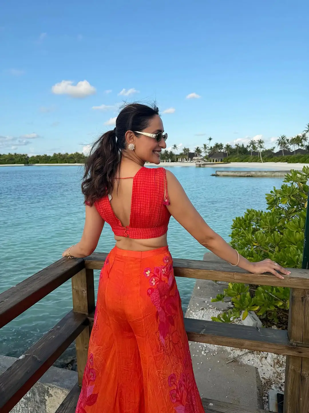 Pragya Jaiswal Latest Sizzling Photos