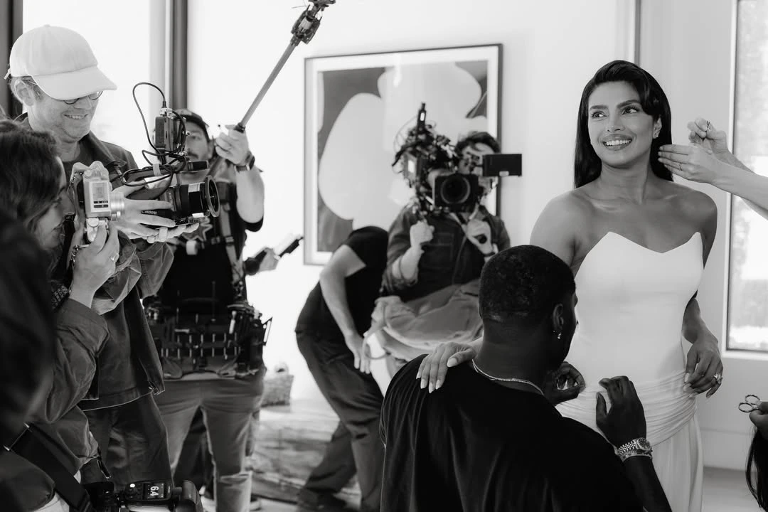 Priyanka Chopra Stunning Looks for Oscar in White Dress