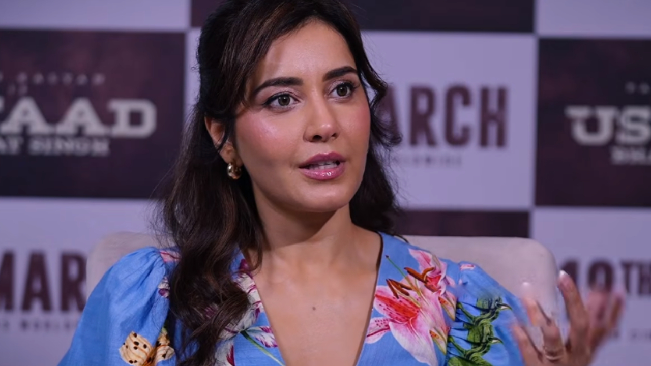 Rashi Khanna: రాశి ఖన్నా షాకింగ్ కామెంట్స్.. ‘తెలుసు కదా’ ప్లాప్ అవుతుందని ముందే తెలుసు