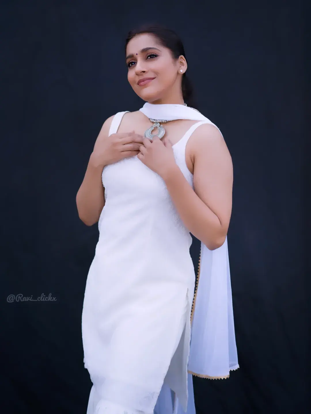 Rashmi Gautam Stunning Looks in White Dress