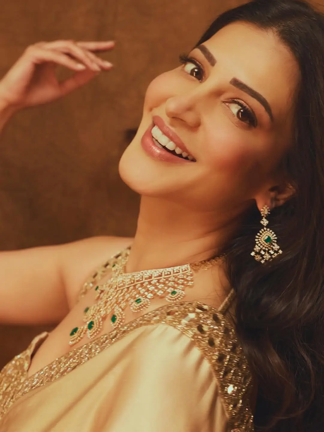 Shruti Haasan Latest Photos in a Saree