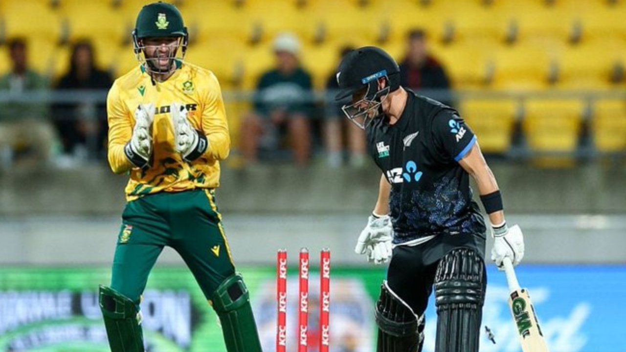 NZ vs SA : నాలుగో టీ20 మ్యాచ్‌లో కివీస్ పై ద‌క్షిణాఫ్రికా విజ‌యం.. ర‌స‌కందాయంలో సిరీస్‌..