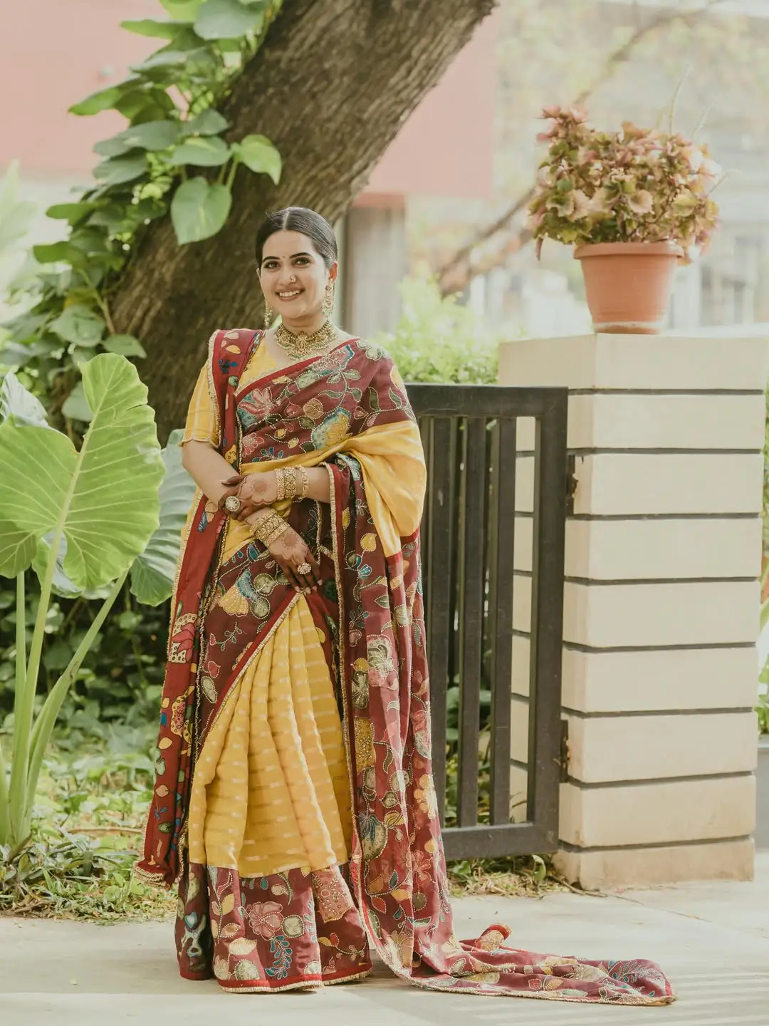 Sravanthi Chokkarapu Sri Rama Navami Special Photos