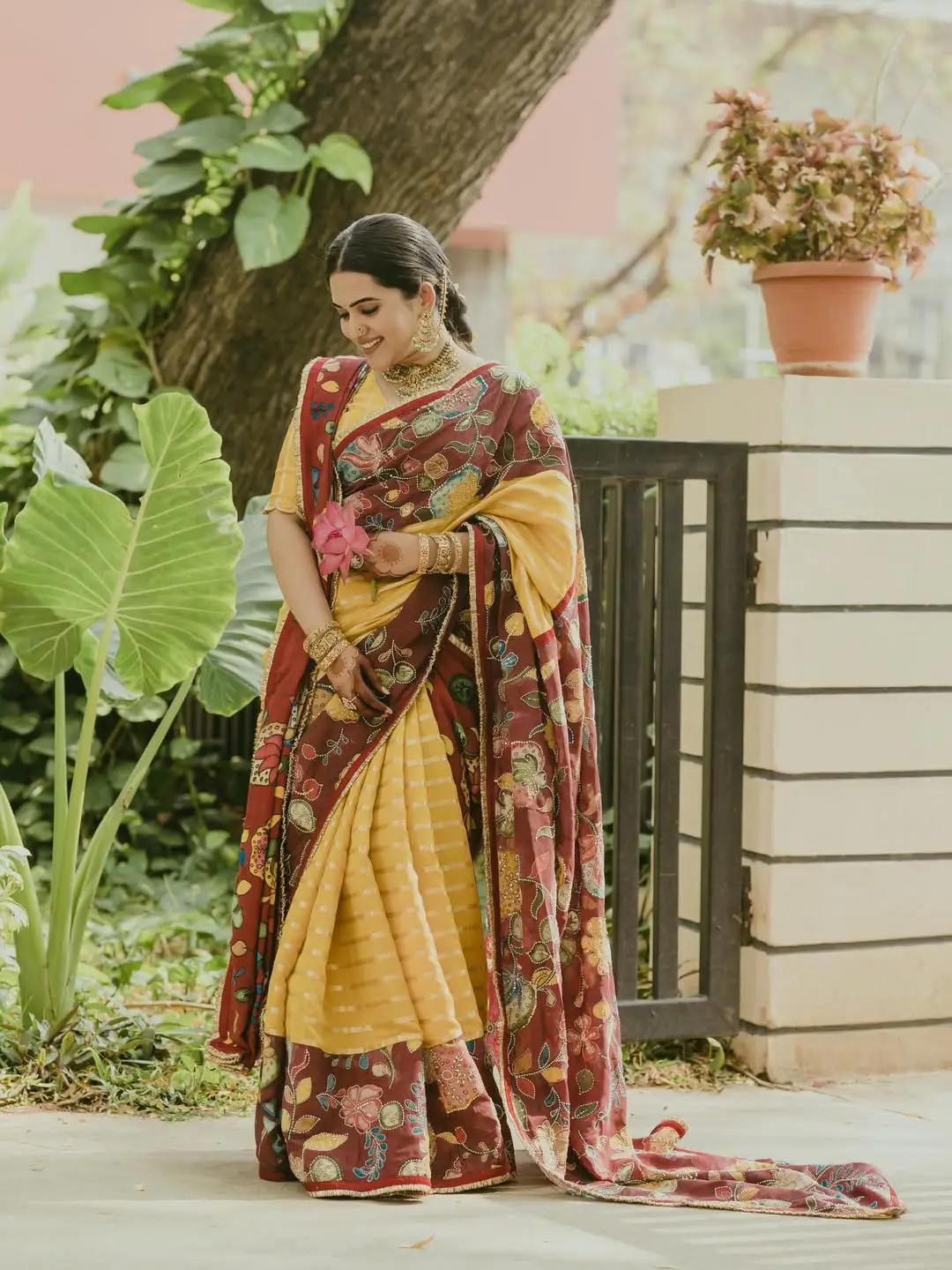 Sravanthi Chokkarapu Sri Rama Navami Special Photos