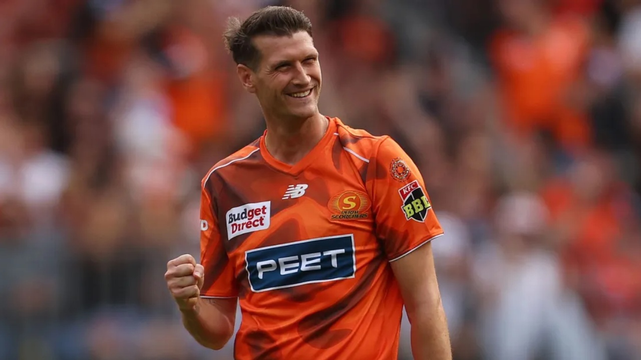 Sunrisers Hyderabad : జాక్ ఎడ్వ‌ర్డ్స్  స్థానంలో 300 వికెట్ల వీరుడు.. స‌న్‌రైజ‌ర్స్ స్కెచ్ మామూలుగా లేదుగా