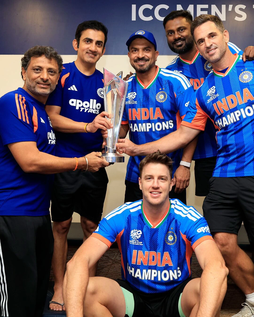 Team India Poses with Winning T20 World Cup in Dressing Room