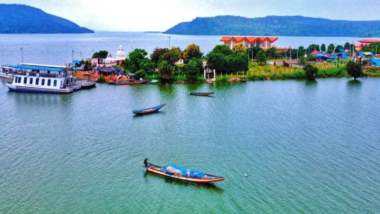 Telangana Mini Maldives : తెలంగాణలో మినీ మాల్దీవులు..! చుట్టూ కొండలు.. ఆహ్లాదకరమైన వాతావరణం.. బోటింగ్.. వావ్.. తక్కువ ఖర్చుతో సరికొత్త అనుభూతి