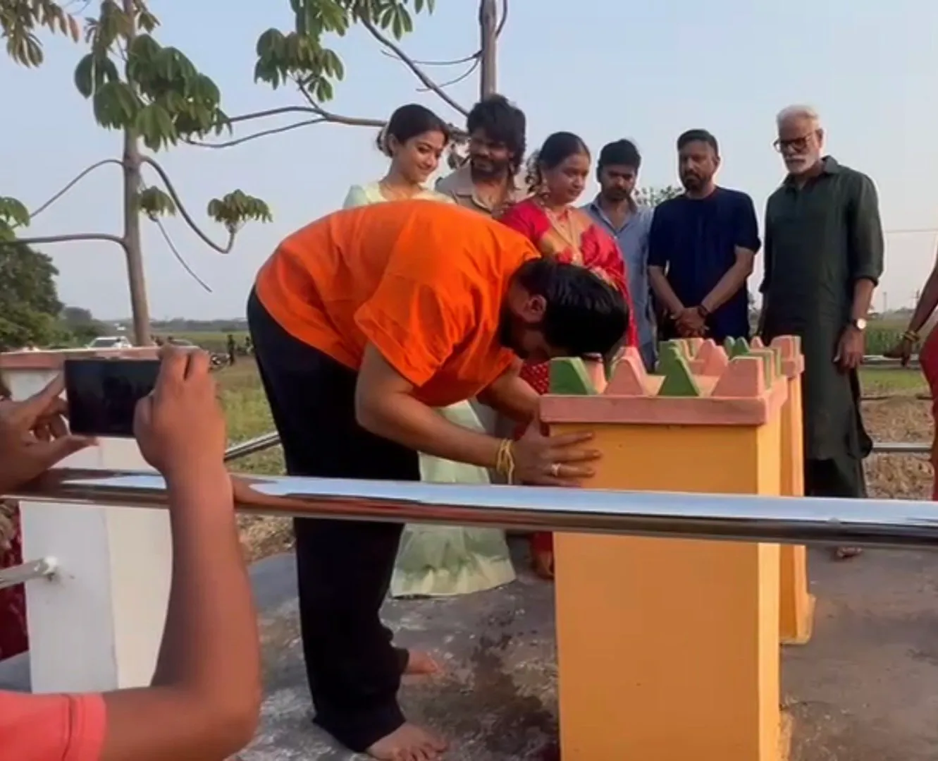 Vijay Devereakonda Went to his Grand Parents Village with Rashmika