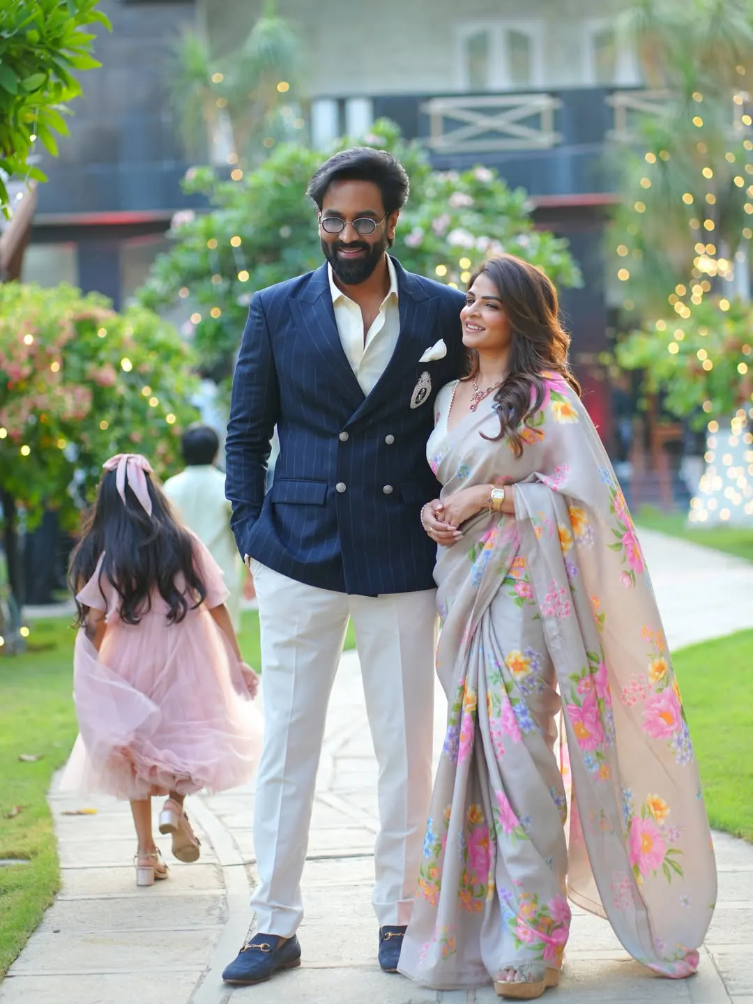 Manchu Vishnu Wife Viranica Shares Ugadi Special Family Photos