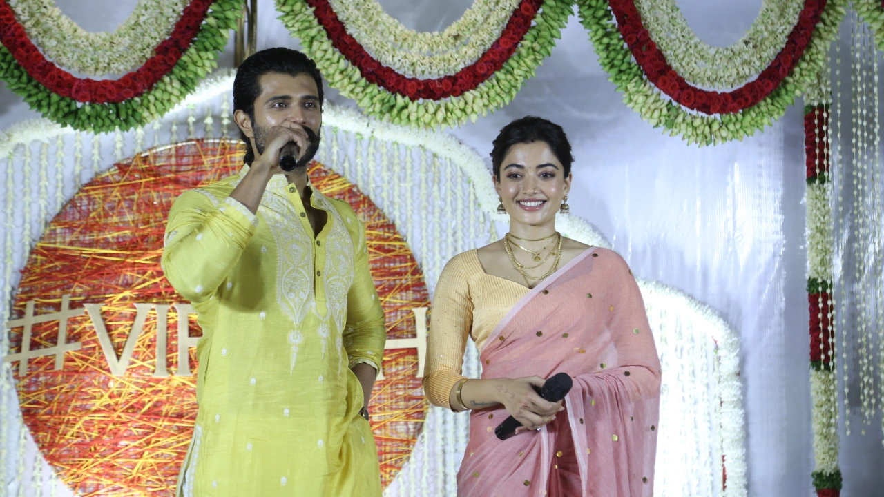 Vijay Deverakonda Rashmika Mandanna Media Meet