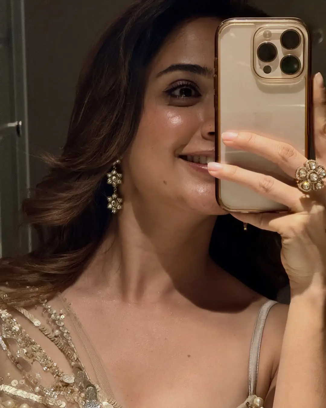 ashika ranganath latest photos in saree