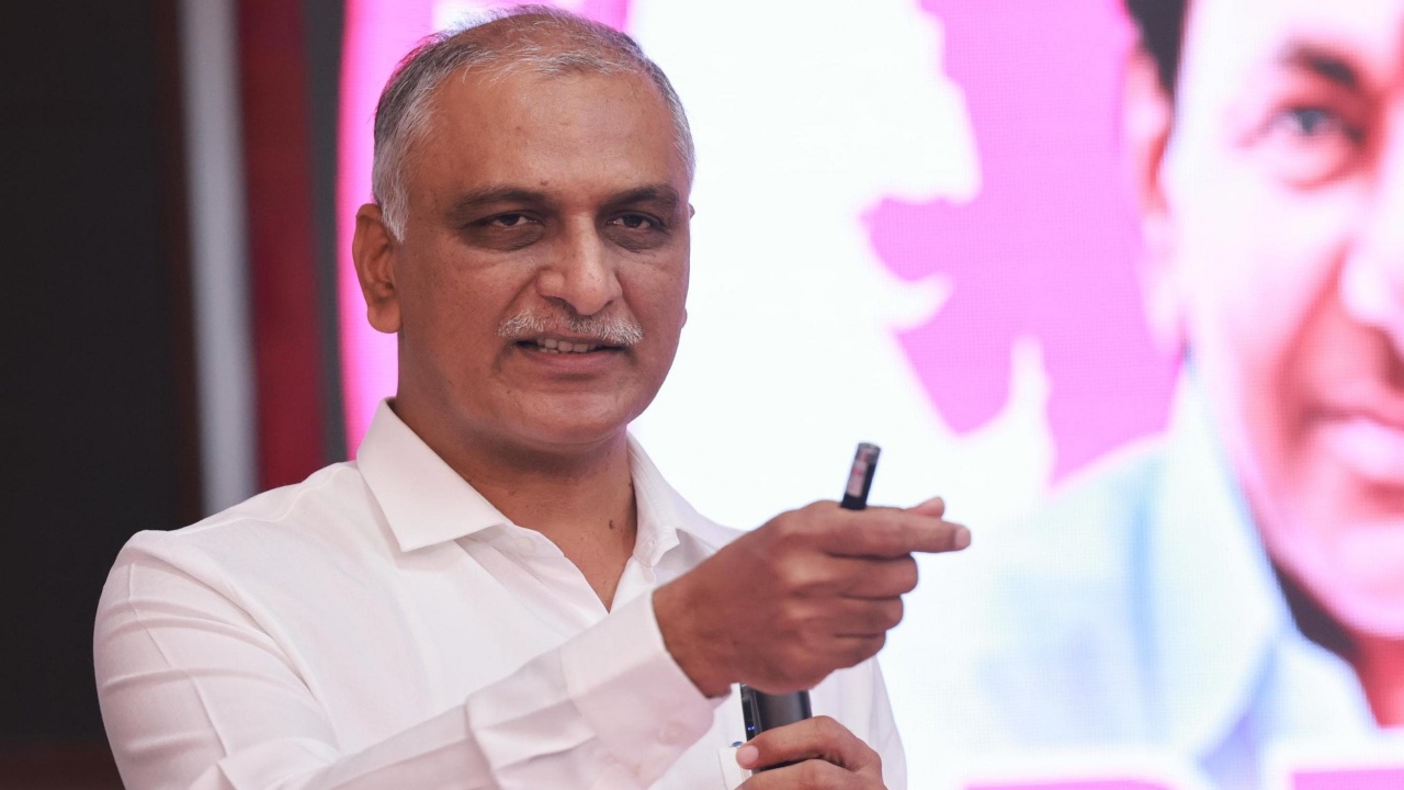 Harish Rao on Siddipet Offer : సిద్దిపేట ఆఫర్: నువ్వే రా చూసుకుందాం.. రేవంత్ రెడ్డికి హరీశ్ ఆఫర్