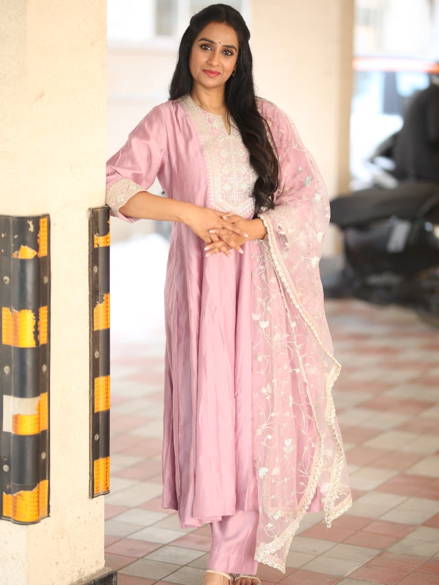 Actress Laya Cute Looks in Sampradayini Suppini Suddapoosani