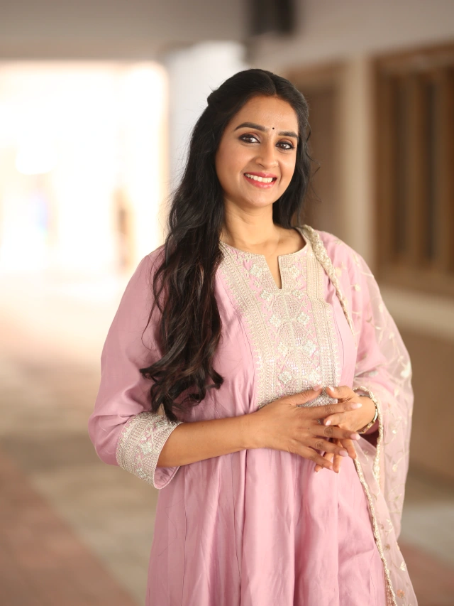 Actress Laya Cute Looks in Sampradayini Suppini Suddapoosani