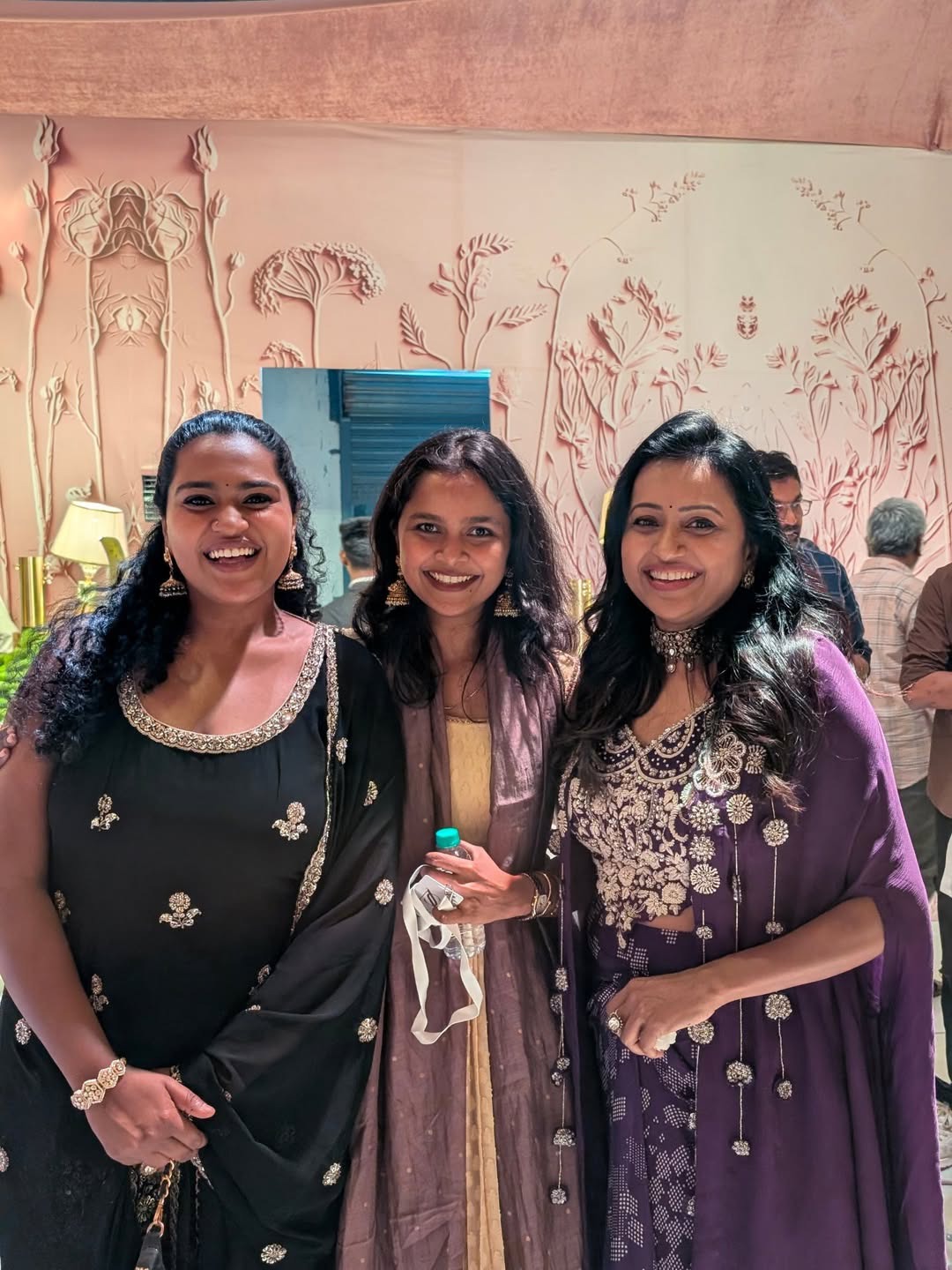 Suma Kanakala Daughter Manaswini Latest Photos goes viral