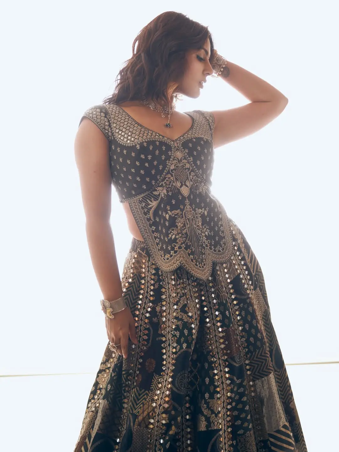 samyuktha menon latest glamour show photos