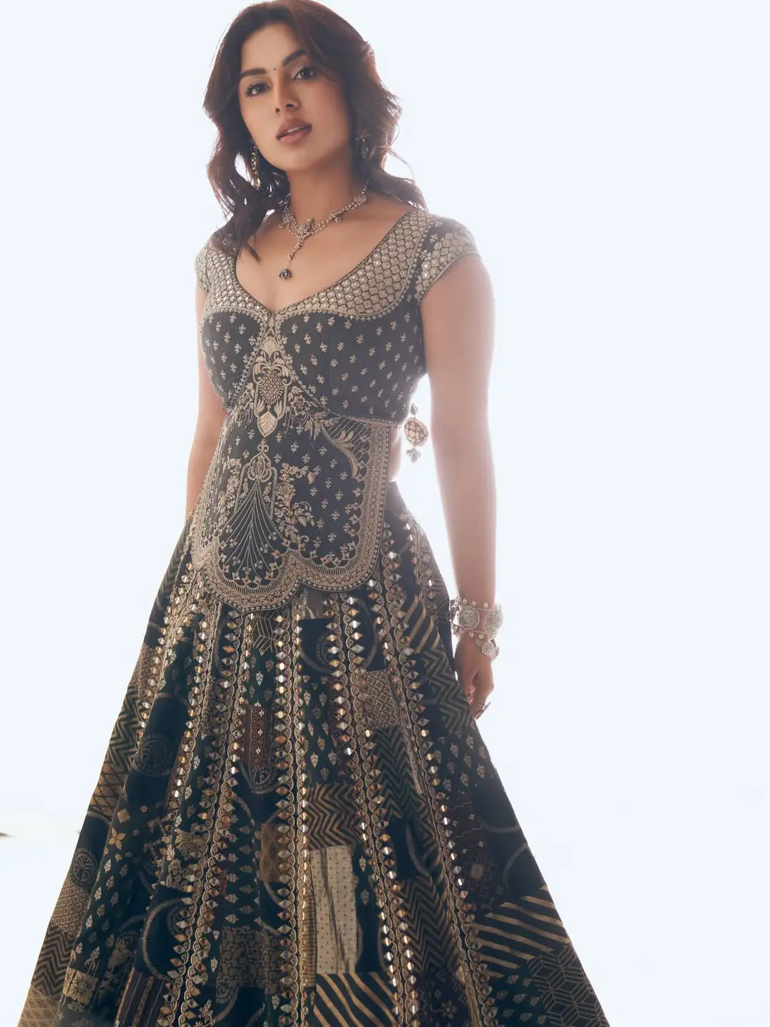 samyuktha menon latest glamour show photos