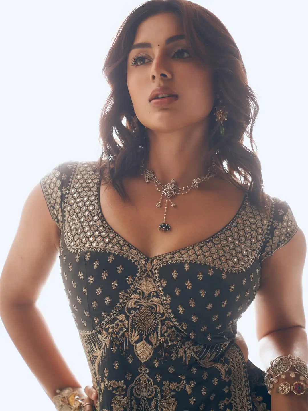 samyuktha menon latest glamour show photos