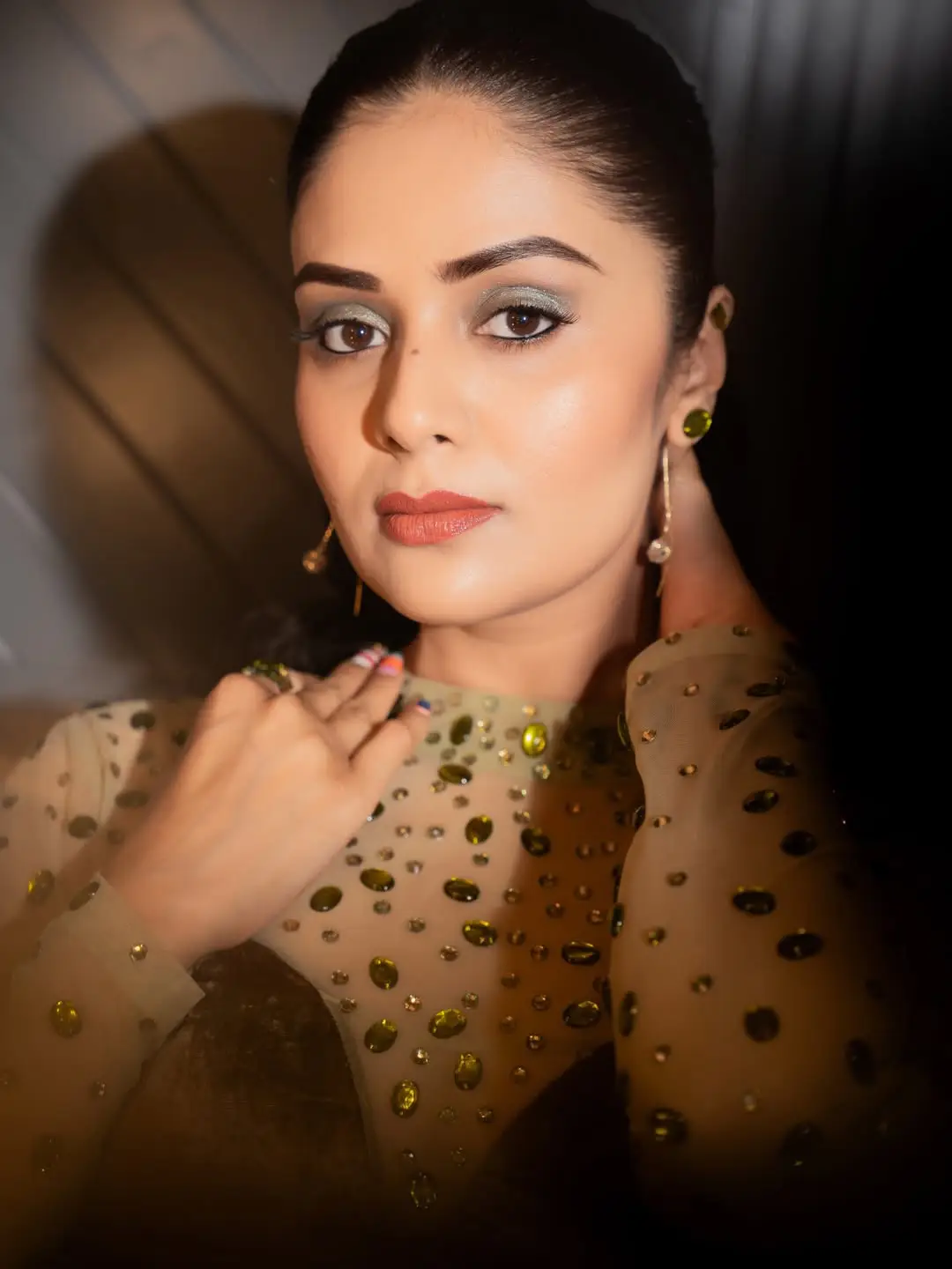 sreemukhi latest glamour photos viral on social media