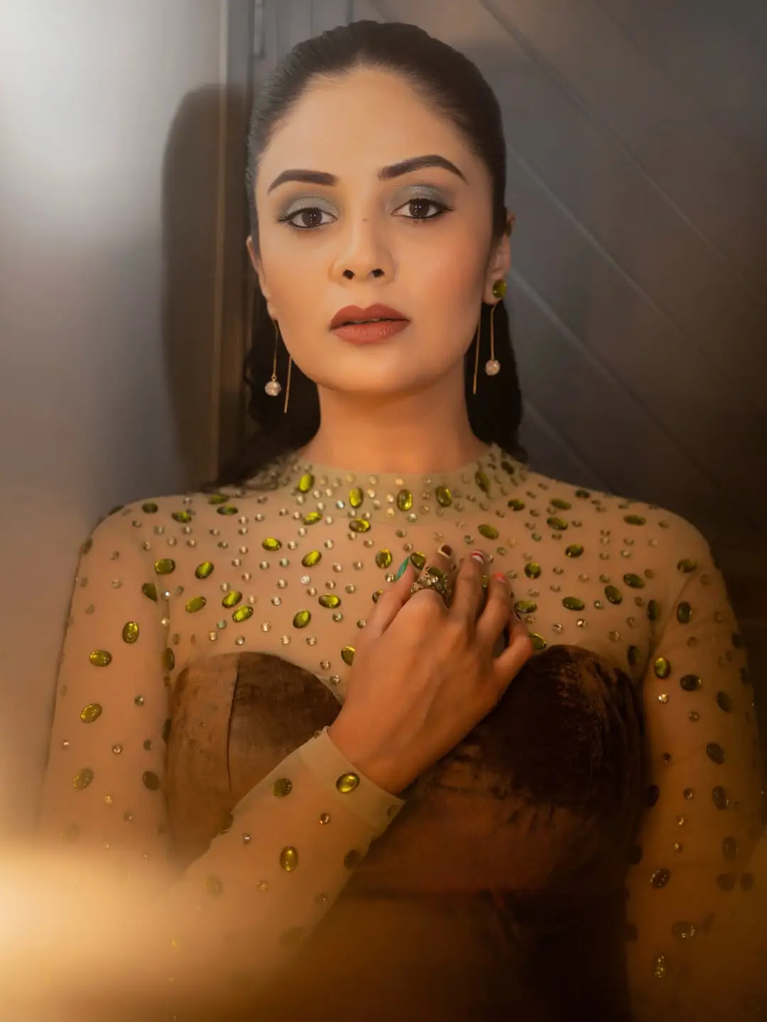 sreemukhi latest glamour photos viral on social media