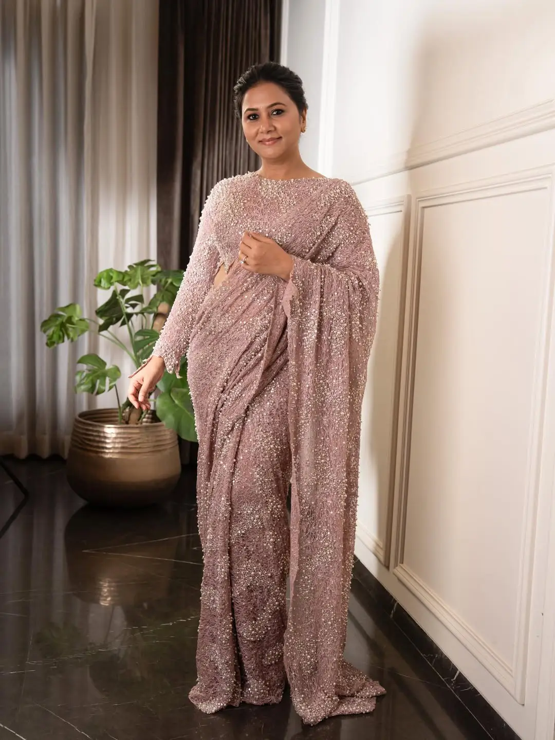 sukumar wife thabitha sukumar latest photos viral