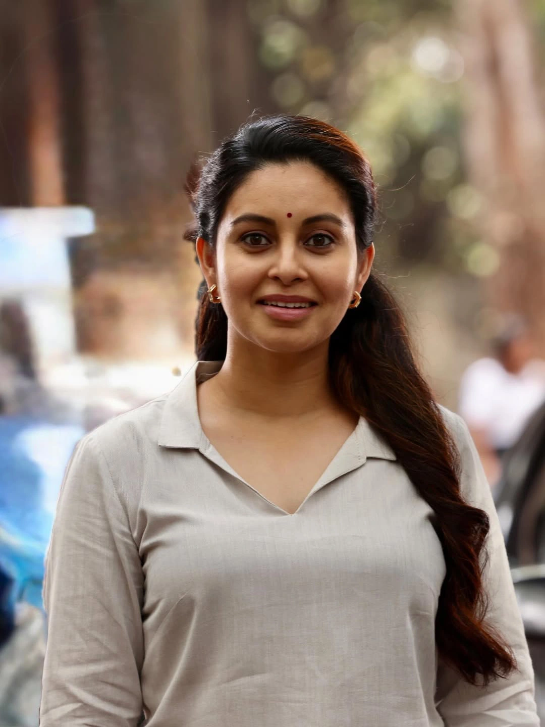 Abhinaya Shares Carmeni Selvam Working Stills