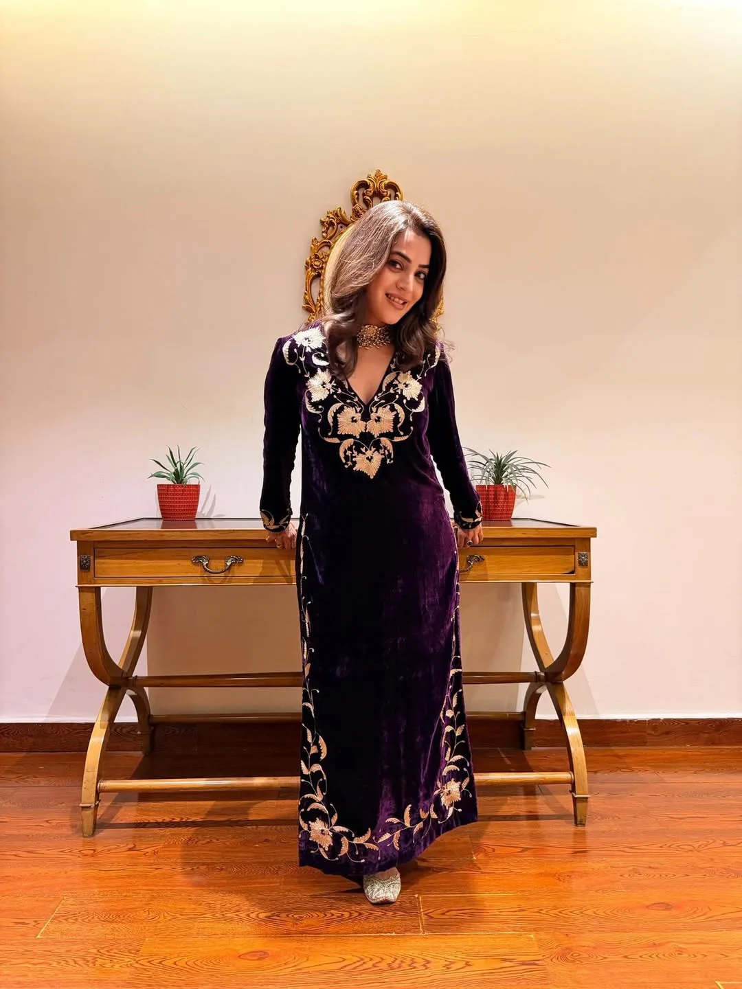 Agarwal sisters kajal and nidhi in saree photos