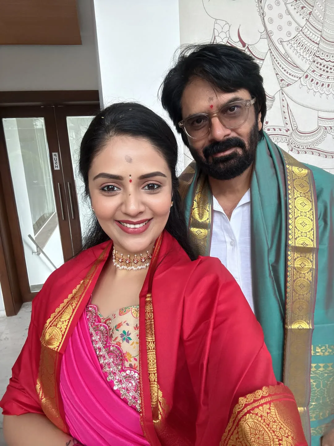 Anchor Sreemukhi father birthday special photos