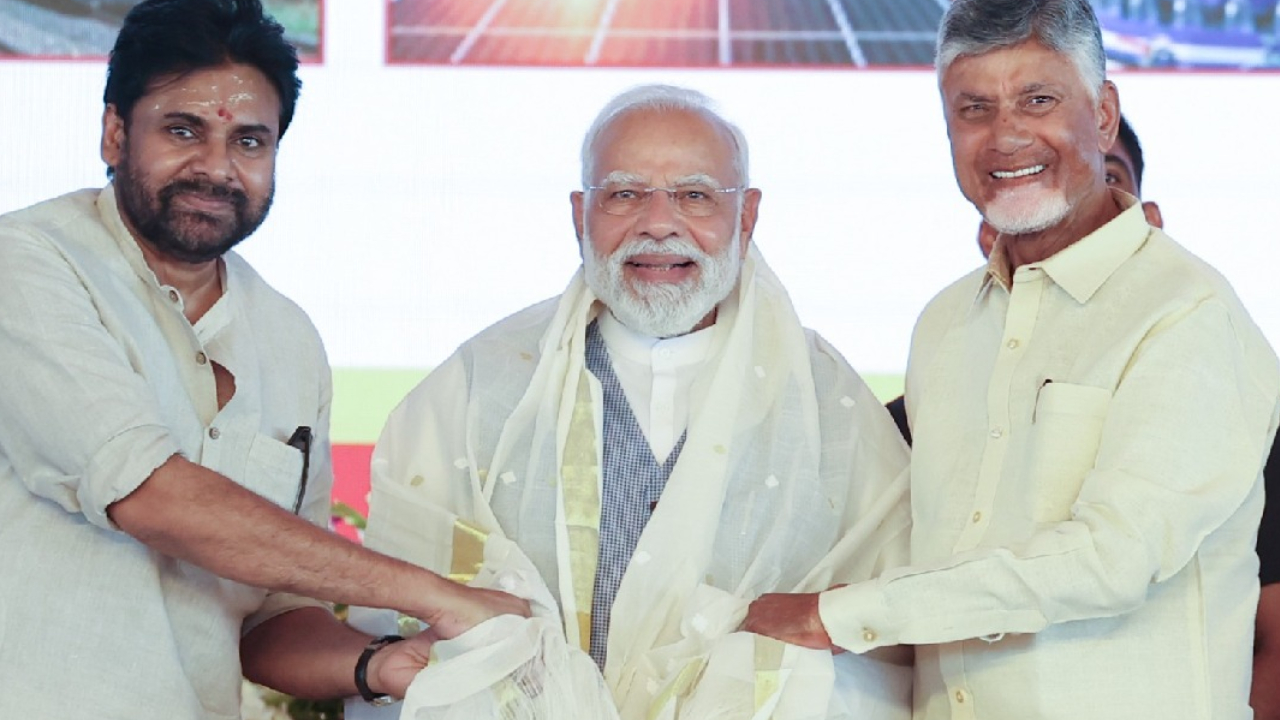 Andhra Pradesh : ఏపీకి గుడ్‌న్యూస్ చెప్పిన కేంద్ర ప్రభుత్వం.. నిధులొచ్చేశాయ్.. వారందరికీ భారీ ఊరట