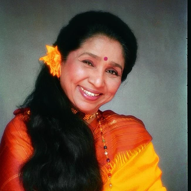 Singer Asha Bhosle Old Photos